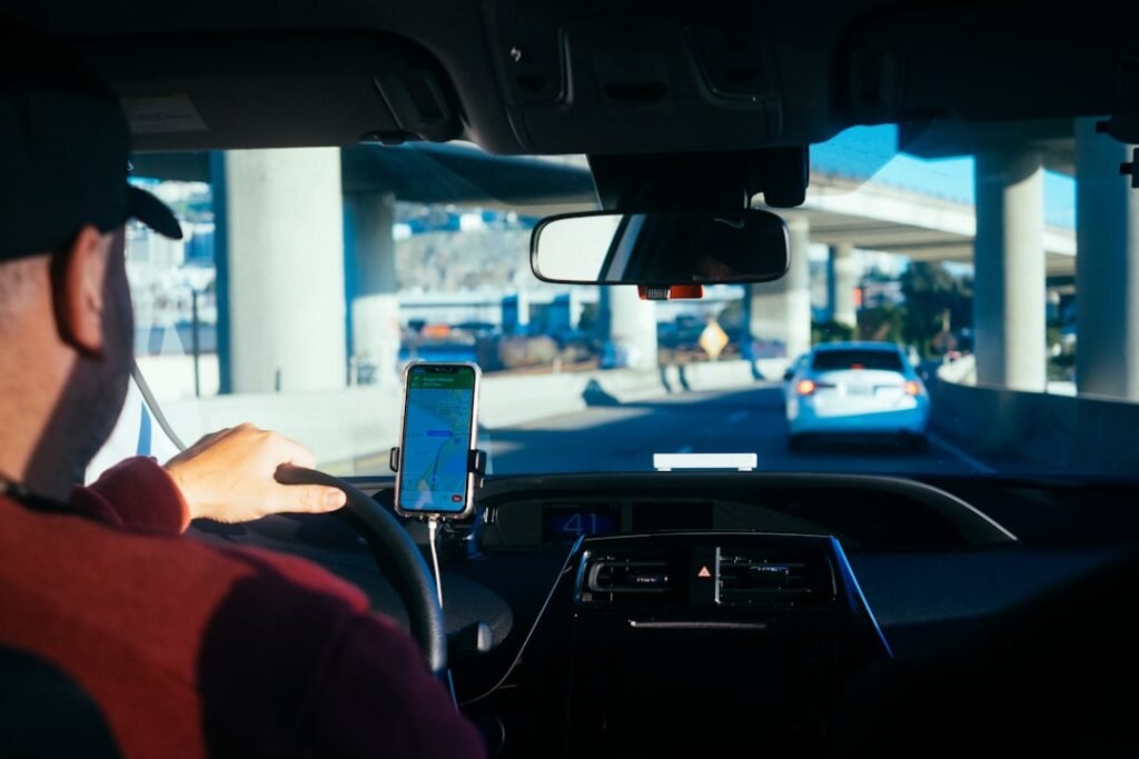 Rideshare driver tracking business miles from the car
